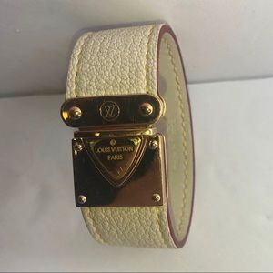 Louis Vuitton SMALL leather bracelet